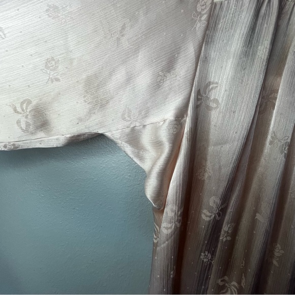 Vintage Christian Dior Nightgown Maxi Large Pink Lace Rose Bow Detail Lingerie - Picture 16 of 16